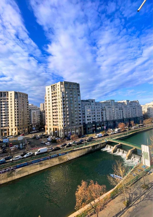 River View - Old City Apartment Boekarest Buitenkant foto